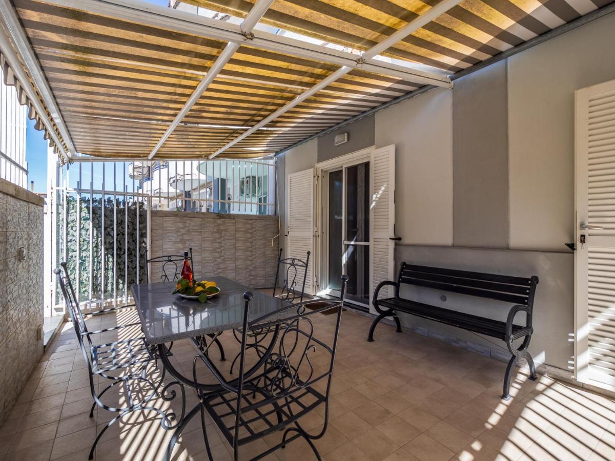 Апартаменты La Dolce Vita Relax - Cozy Apt In Сорренто Экстерьер фото